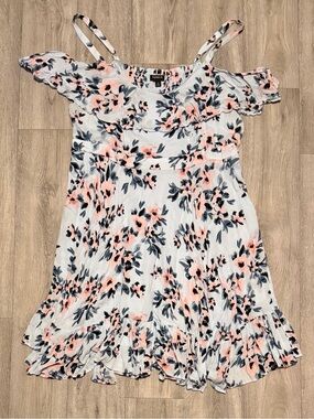 Torrid Size 1 Ruffle Tie Waist Dress Pink Blue Floral